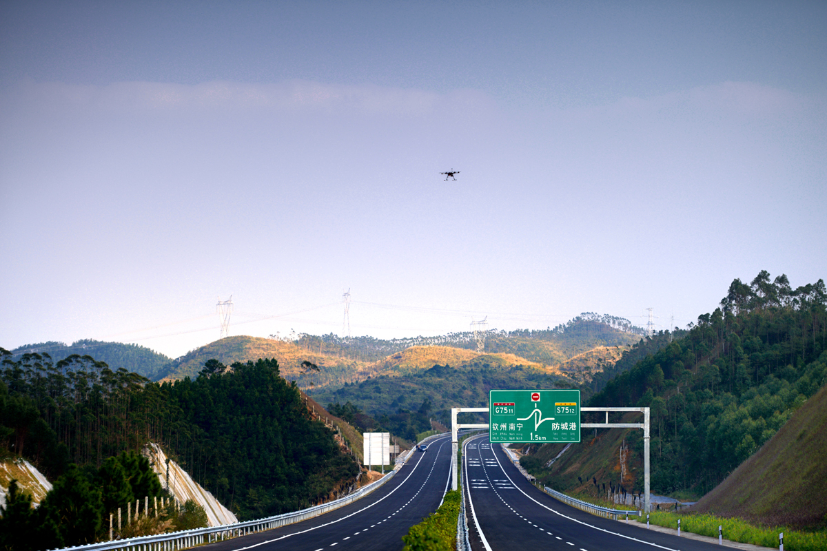 防城至东兴高速公路 - 公路工程 - 拉斯维加斯3133cc