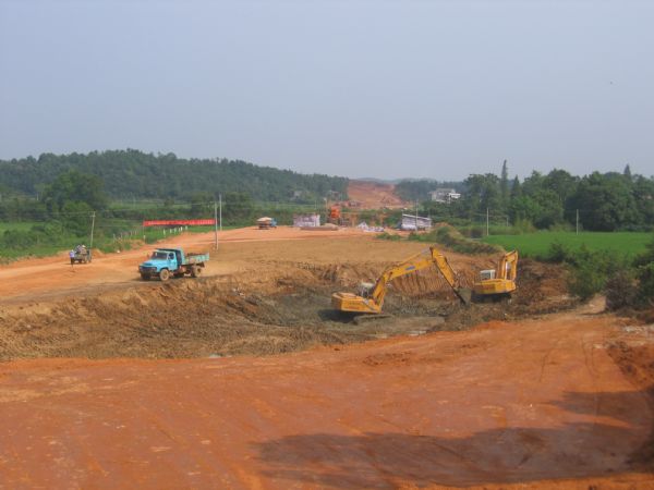 理顺关系，，增添职员装备，，周全掀起旱季施工热潮 - 企业要闻 - 拉斯维加斯3133cc