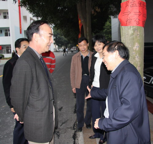 自治区交通厅厅长黄华宽到广西医科大学校园蹊径刷新工程检查事情 - 企业要闻 - 拉斯维加斯3133cc