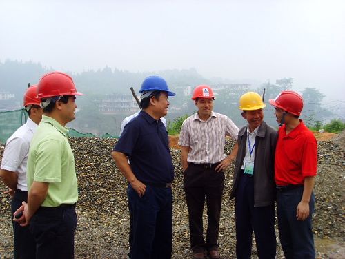 总公司党委副书记刘宁等向导到三江中山大桥检查事情 - 企业要闻 - 拉斯维加斯3133cc