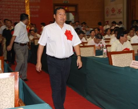 总司理罗业凤出席广西企业家活动日并在企业家论坛上作演讲 - 企业要闻 - 拉斯维加斯3133cc