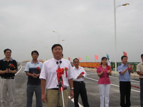 来宾市红水河二桥举行通车剪彩仪式 - 企业要闻 - 拉斯维加斯3133cc