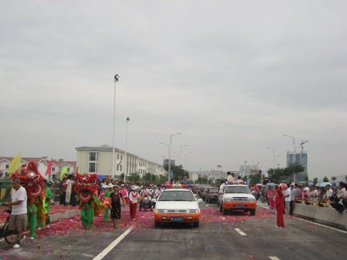 来宾市红水河二桥举行通车剪彩仪式 - 企业要闻 - 拉斯维加斯3133cc