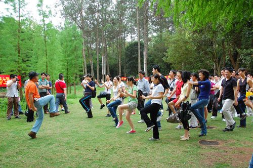 弘扬五四精神，，，点燃青春激情 - 企业要闻 - 拉斯维加斯3133cc