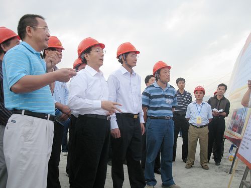 自治区党委书记郭声琨在六河10标视察时说：“你们很棒，，，，干得很是好” - 企业要闻 - 拉斯维加斯3133cc