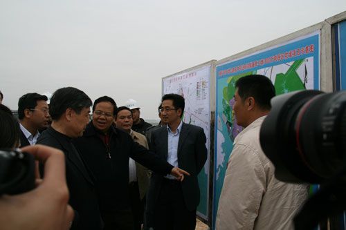 天下政协专题调研组一行到钦州港三墩公路调研 - 企业要闻 - 拉斯维加斯3133cc