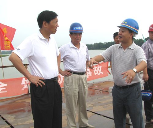 赣州市副市长刘琮莅临新世纪大桥指导事情 - 企业要闻 - 拉斯维加斯3133cc