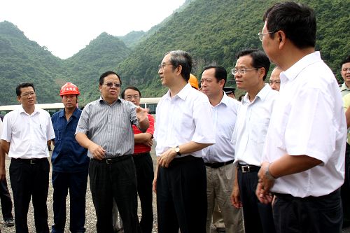 自治区主席马飚等向导莅临凭祥保税区项目视察 - 企业要闻 - 拉斯维加斯3133cc