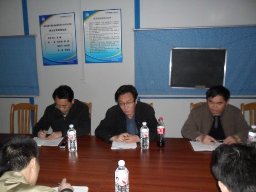 交通运输部公路科学研究院王旭东博士到柳南路面二标授课 - 企业要闻 - 拉斯维加斯3133cc