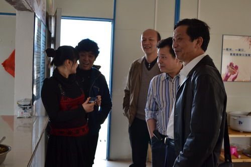 区直工会常务副主任陈元滚到针鱼岭大桥项目指导事情 - 企业要闻 - 拉斯维加斯3133cc