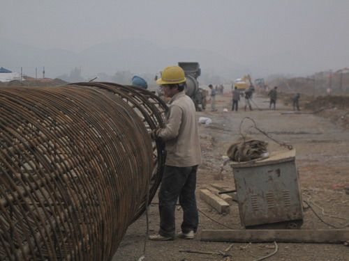 百色新山铝路网工程项目大干120天活动效果显著 - 企业要闻 - 拉斯维加斯3133cc