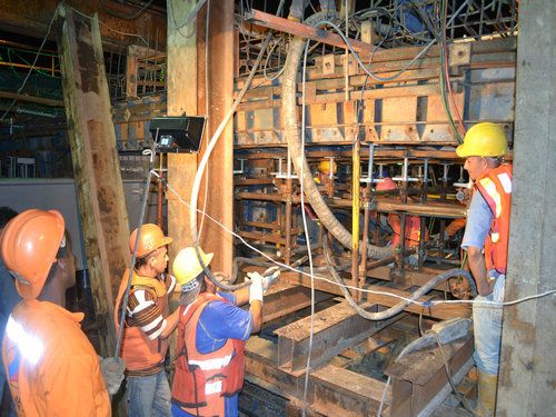 巴巴奥约河大桥首个铰接段砼浇筑施工顺遂完成 - 企业要闻 - 拉斯维加斯3133cc