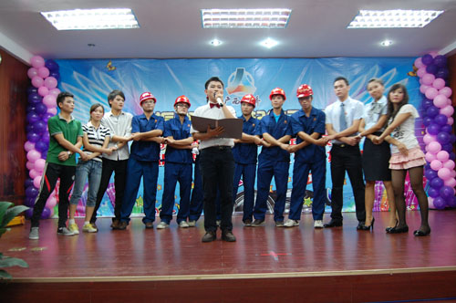 给青春插上同党 让梦想以后绽放——2011年新员工岗前培训班结业晚会暨文艺汇报演出取得圆满乐成 - 企业要闻 - 拉斯维加斯3133cc