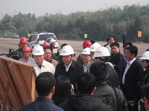 自治区副主席杨贺喜莅临公司项目视察指导 - 企业要闻 - 拉斯维加斯3133cc