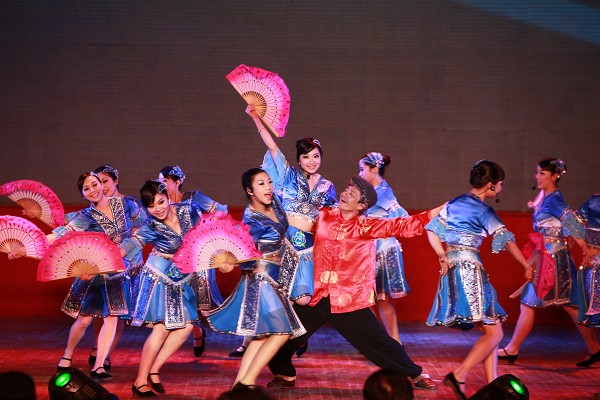 凯歌辞旧岁 激情迎新春 - 企业要闻 - 拉斯维加斯3133cc