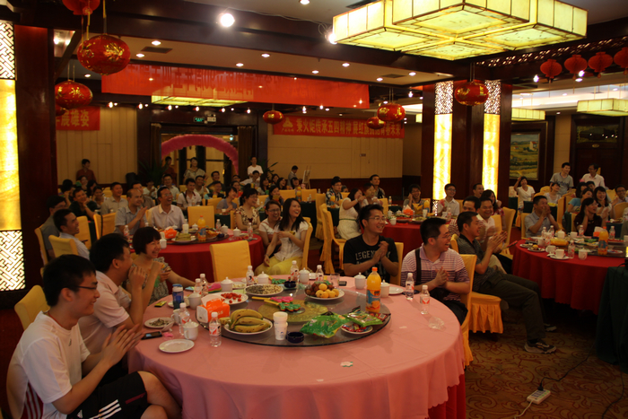 公司开展纪念共青团建设90周年“感恩&amp;#8226;青春”主题活动 - 企业要闻 - 拉斯维加斯3133cc