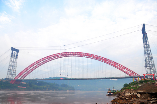 “天下第一跨”波司登大桥桥面格子梁胜利合龙 - 企业要闻 - 拉斯维加斯3133cc